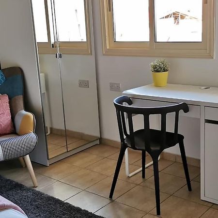 Pretty And Quiet Studio, With Wifi And Parking Limassol Exterior photo