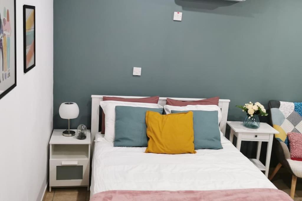 Pretty And Quiet Studio, With Wifi And Parking Limassol Exterior photo